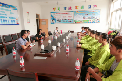 山東省文化館暖陽藝術(shù)團(tuán)慰問農(nóng)民工子弟 "暖陽照仲秋"系列文化活動成功舉辦